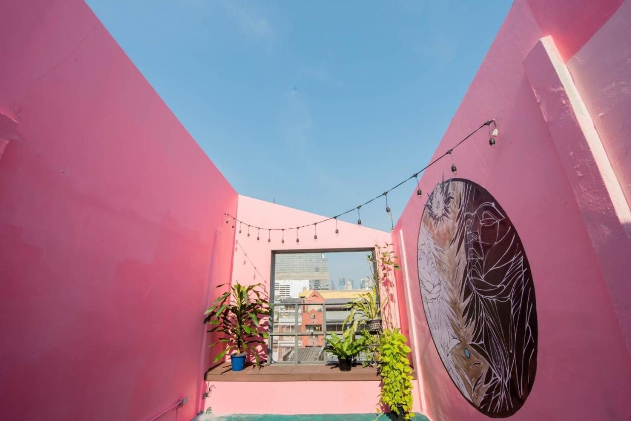 Elixir Hostel Bangkok Exteriör bild
