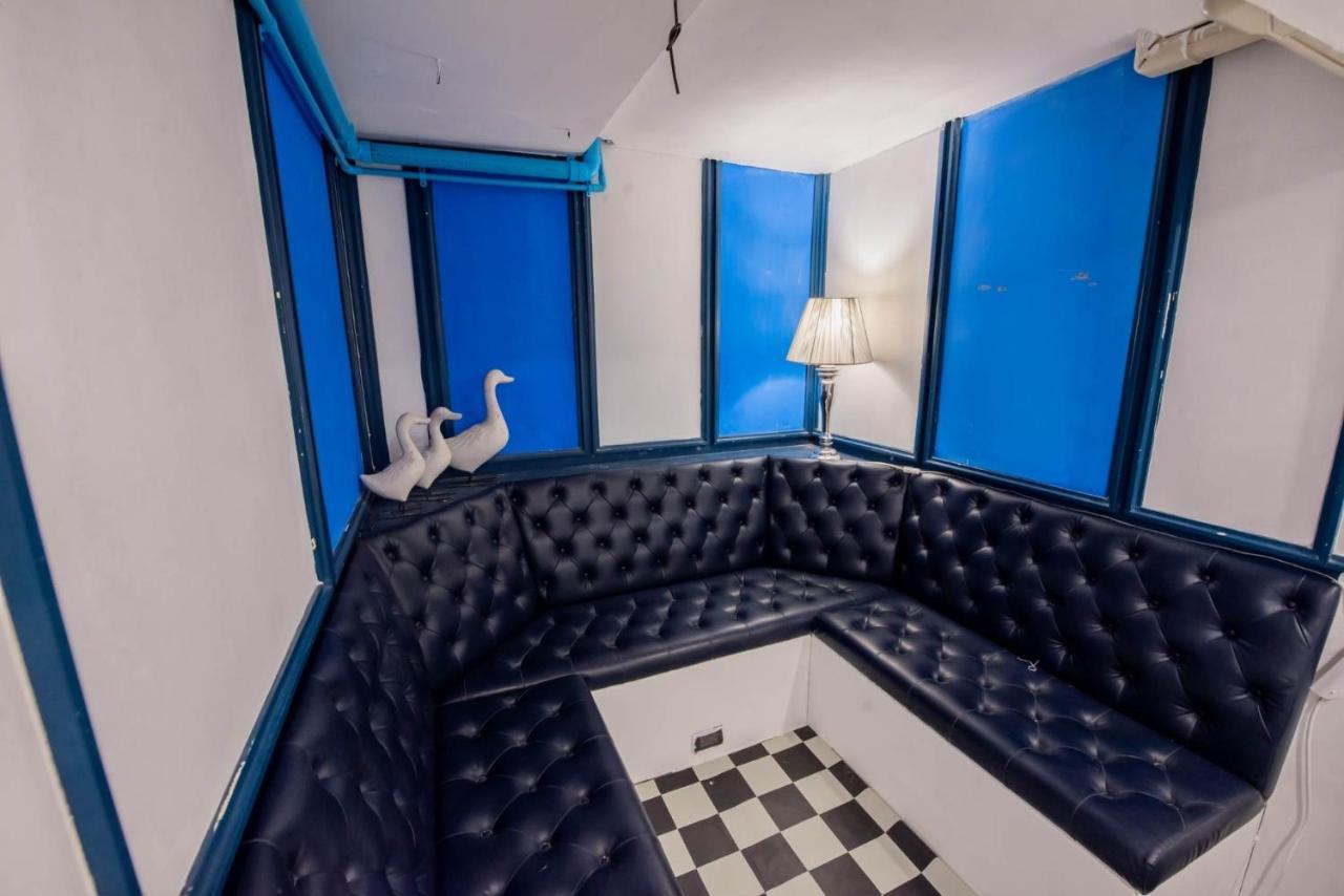 Elixir Hostel Bangkok Exteriör bild